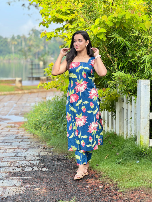 Blue Cotton Lotus Printed Kurta and Pant Set