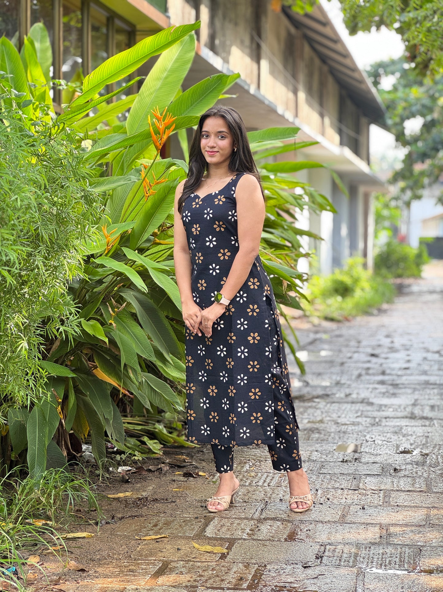 Black Floral Block Printed Kurta Pant Set