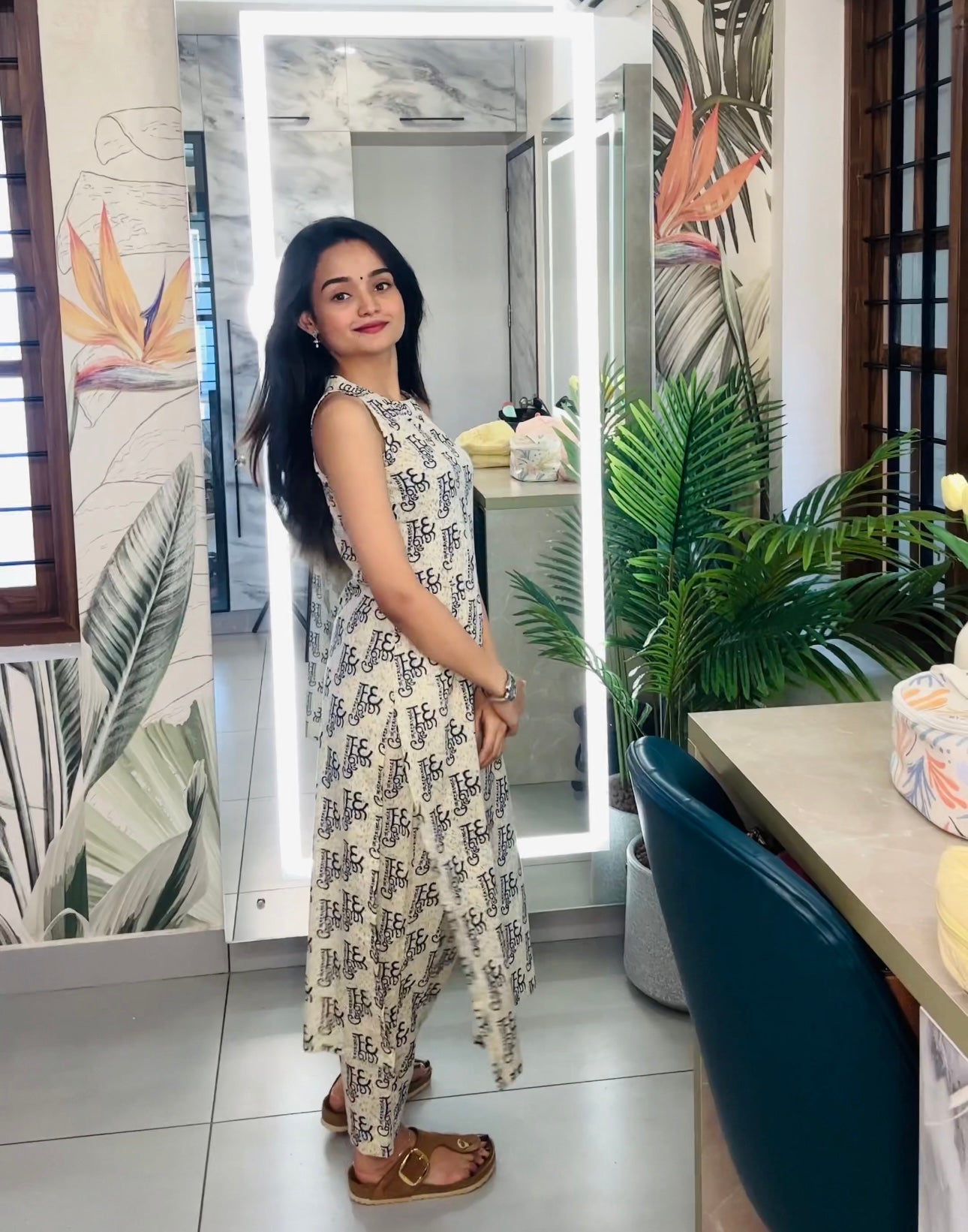 “Akshara”Coord Set