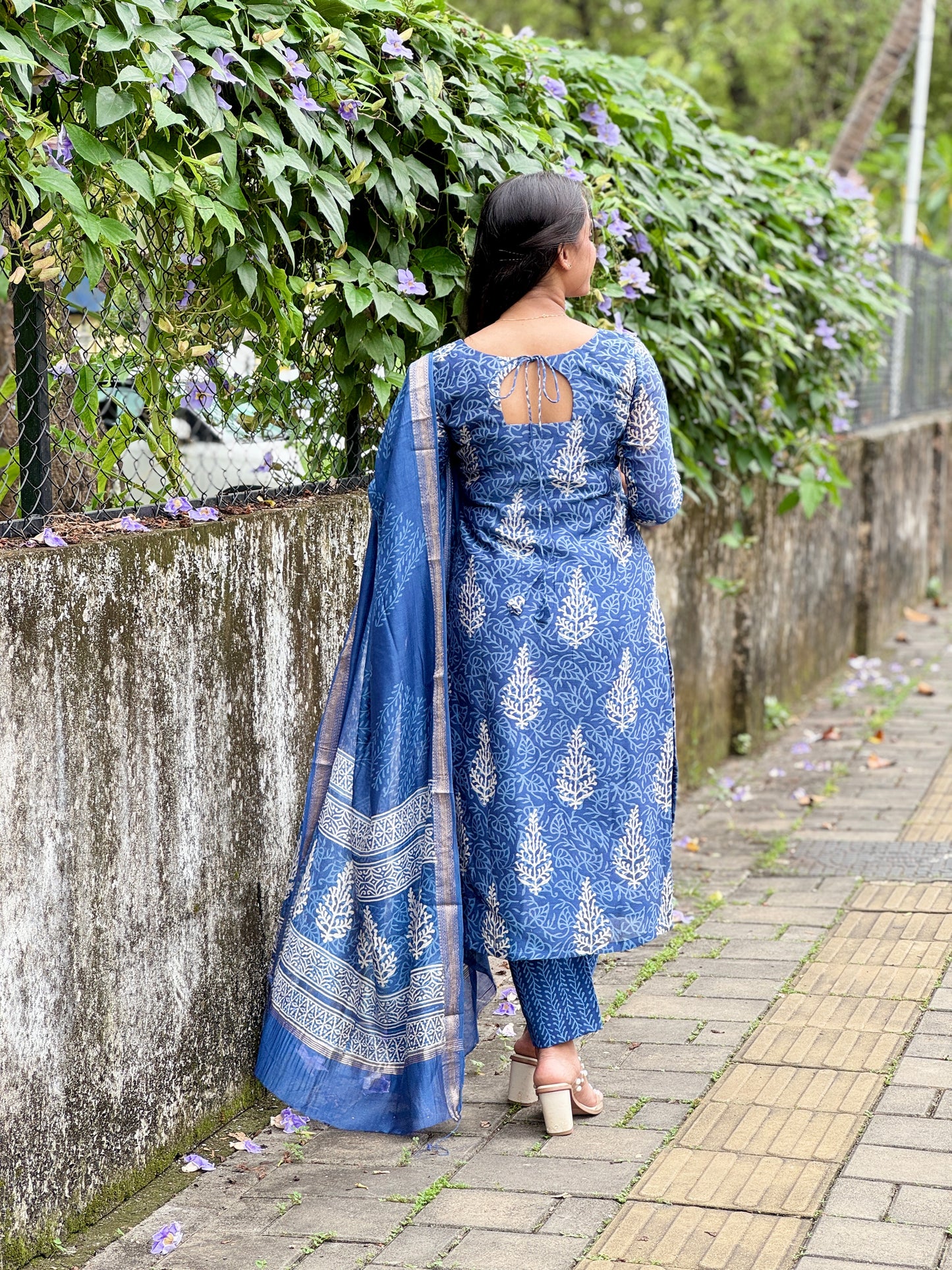 Indigo Maheshwari Silk Suit