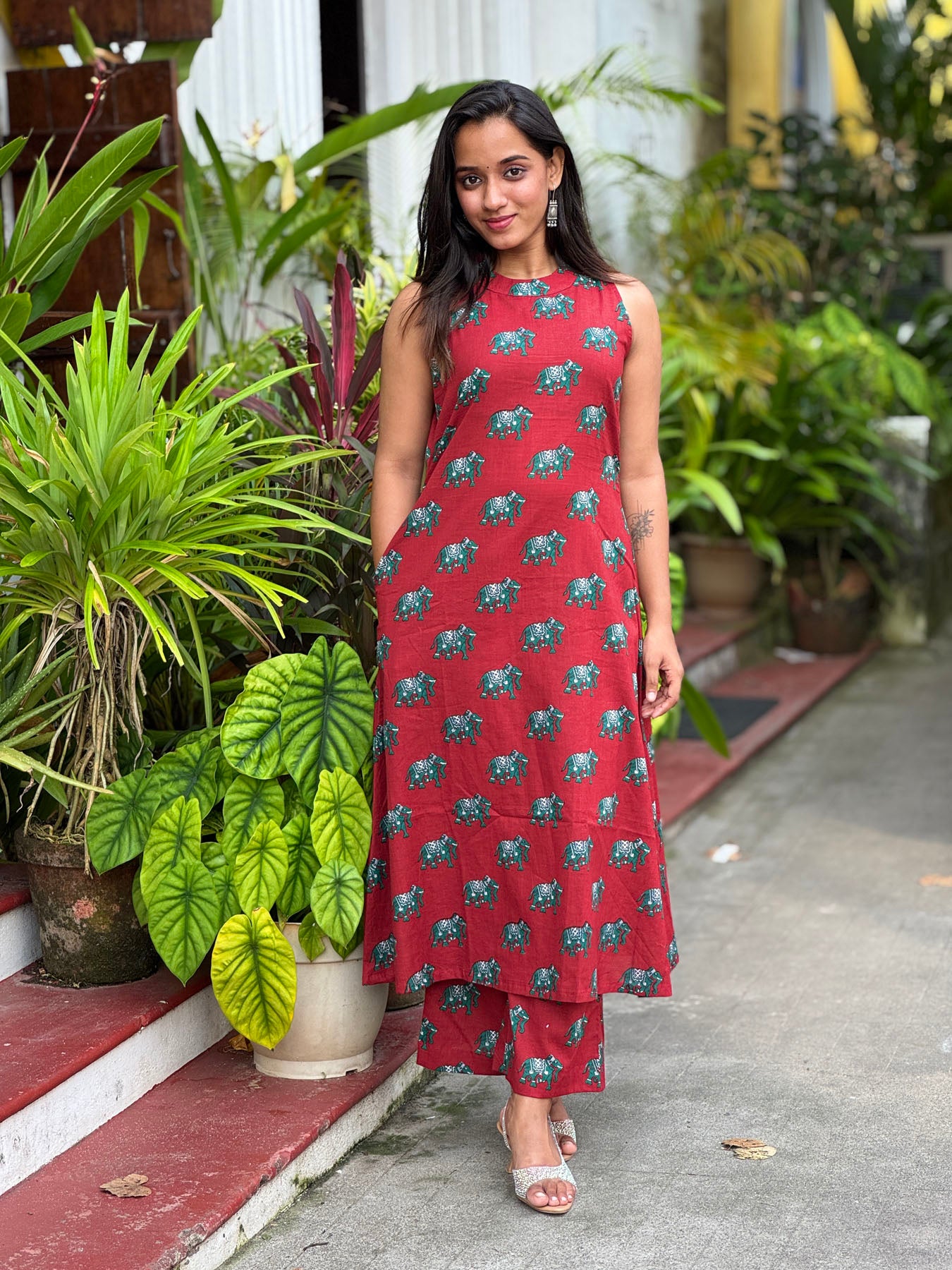 Red elephant printed closed neck Aline kurta with palazzo